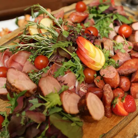 Elefant 3* Schwerin (Mecklenburg-Vorpommern)